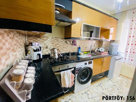 İstasyon Mahallesinde 1. Katta 3+1 Yatırımlık Masrafsız Daire !!