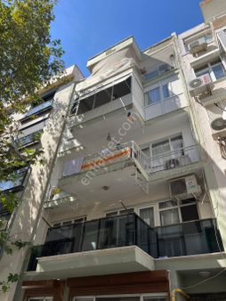 Ogün'den Güzelyalı Merkezde 3+1 Arakat Dogalgazlı Kiralık Daire