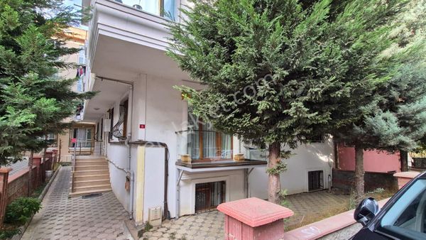 Sancaktepe İnönü Mahallesi Boran Sokakta Satılık 4+1 Ters Dubleks Daire