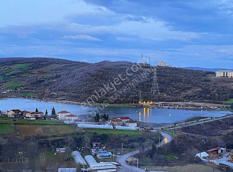 İzmit Tepeköy Mahallesi Göl Manzaralı 2+1 Eşyalı Kiralık Daire