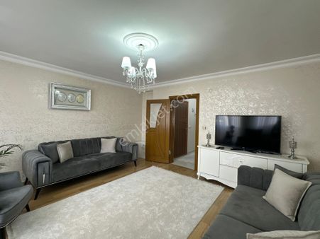 Kağıthane Gürsel 4+1 Dubleks Metrobüse Yakın Satılık Daire