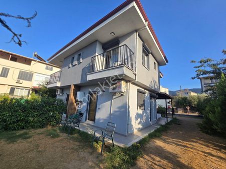 Kuşadası Davutlar Çarşı Merkezde Dubleks Villa
