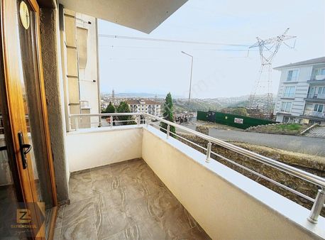 Site İçerisinde Havuzlu Otoparklı Arakat 1+1 55m2 Eşyalı Daire
