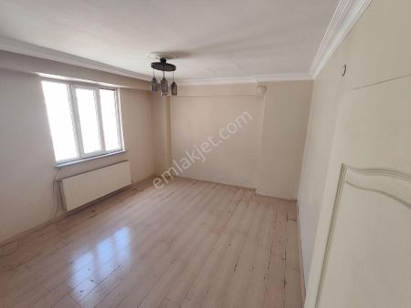 Dubleks, Müthiş Lokasyon