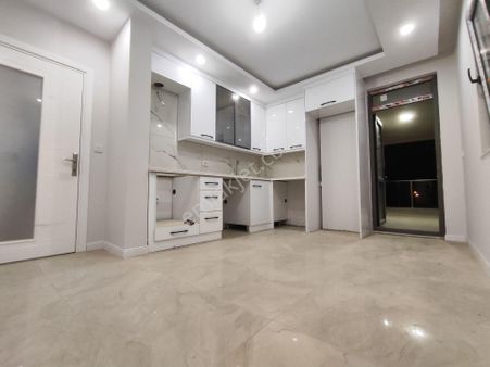 Düden Şelale Park Yakınında, Geniş Mağazalara Komşu Fırsat 2+1 Daire