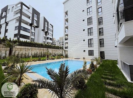 Üstünel'den Kayapa'da Havuzlu 2+1 Ayrı Mutfaklı Kapalı Otoparklı