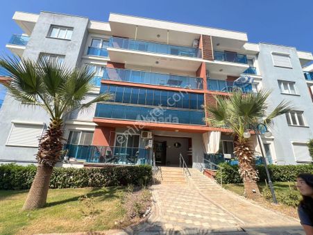 Kuşadası Değirmendere'de 1+1 Satılık Bahçe Katı