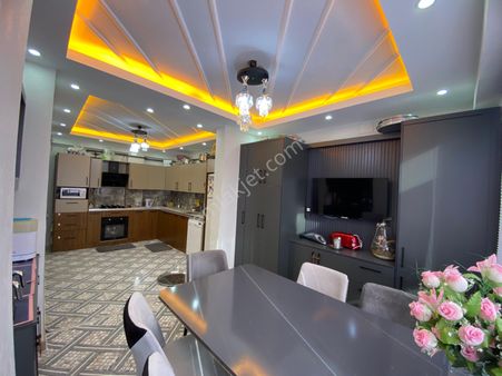 Mega Gayrimenkul'den Beykent'te Muhteşem Lokasyon'da Satılık 2,5+1 Daire