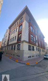 Doğandan Fatih Satılık 0 Yeni Asansörlü 2+1 Y.bodrum Daire