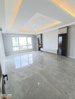 Karşıyaka Mahallesinde Satılık 160 M2 3+1 Lüx Daire