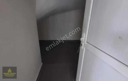 Huzurevlerinde Cadde Üzerinde Satılık İş Yeri