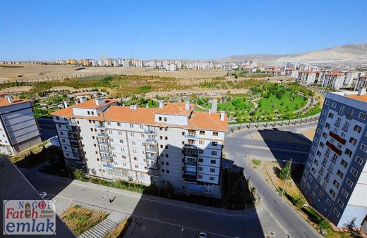 Efendibey Tokiler 135lik Bloklarda 8.kat Park Cepheli 3+1 Daire