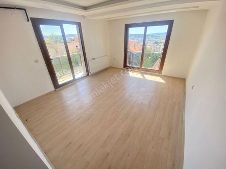 Acil Adatepe Mah.de 2+1 85 M2 Ayrı Mutfak Doğalgazlı Lüx Daire