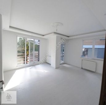 Haliç Üniversitesine Yakın Tadilatlı 2 + 1 Lüx Daire