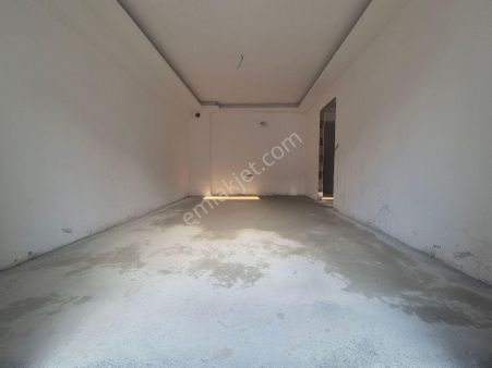 Bahçelievler Siyavuşpaşa'da Satılık 2+1 4 Kat Daire