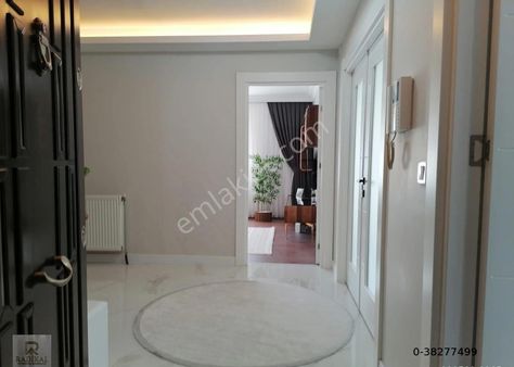 Birlik Mahallesi 499. Sokak Üzerinde Satılık Full Yapılı Emsalsiz 6+2 Dubleks Daire......