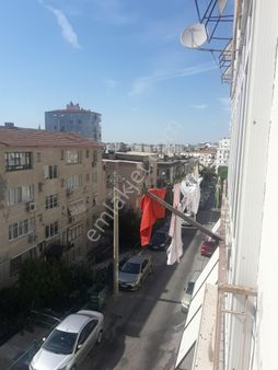Kiralık 3+1 Daire İzmir Karabağlar Üçkuyular'da Merkezi Yerde.