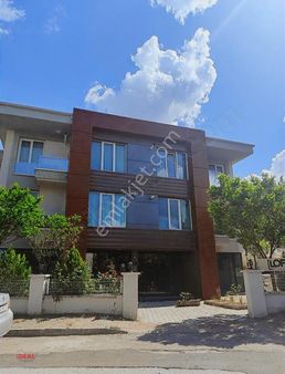 İdeal'den Aile Apartmanın'da Eşyalı Daire