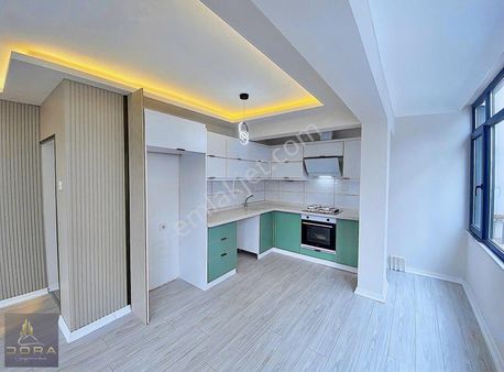 Dora'dan Akçay'da Ön Cephe İçi Full Yapılı 2+1 Satılık Daire