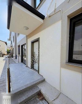 Akarcada Satılık Müstakil Giriş 2+1 Geniş Daire