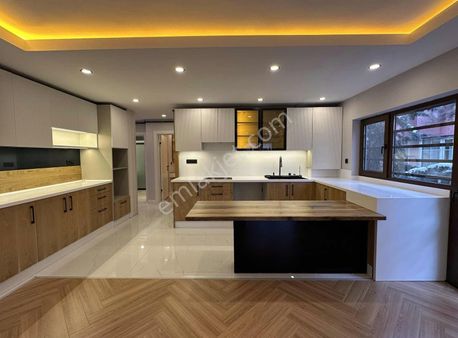 Fırsat-kelebek Sok-2+1-100m²-1.kat-boş-ön Cephe-amerikan Mutfak!