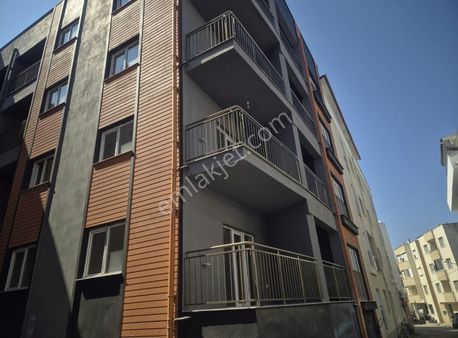 Davutlar Merkezde Arakat 2+1 Genış Daire