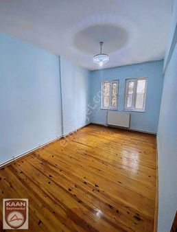 Kaan Emlaktan Karamanda 3+1 Kiralık Daire