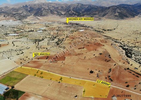 Antalya Elmalı Geçmen Mahallesinde Mahalle Asfaltına Sıfır 17.600m² Kırmızı Toprak Tarla Satılıktır
