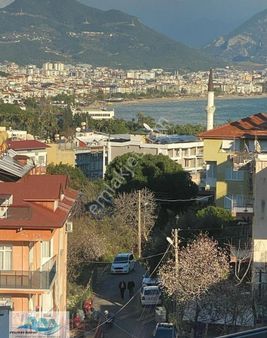 Alanya Kalesi'nde 70 M2 Deniz Manzaralı 1+1 Daire