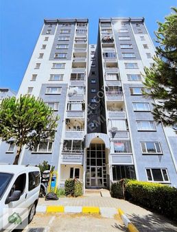 Gm'den Hasanağa Tokide Acil Satılık Kiracısız 3+1 Daire