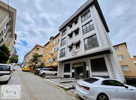 7tepe Ünv. Karşısı Eşyalı Fatura Dahil Öğrenciye 1+1 Ara Kat