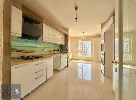 Karakuş'tan █ Lüx Site 4+1 190m² Kredi Limitsiz Giyinme O. Güney