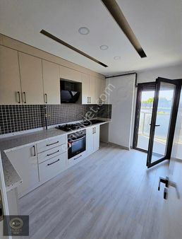 Kadınlar Denizinde 3+1 Deniz Manzaralı Daire