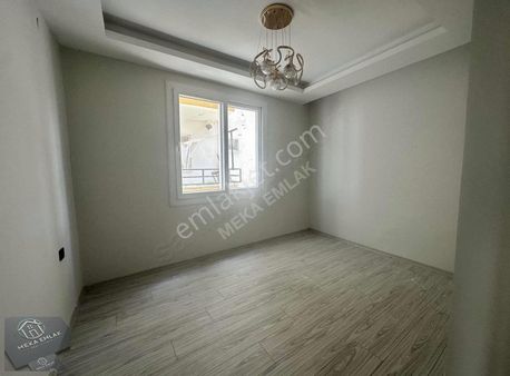 Meka'dan Bankalar Caddesinde Lüks 3+1 140m2