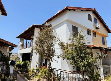 Güzelçamlı'nın Popüler Noktasında Tripleks Yazlık