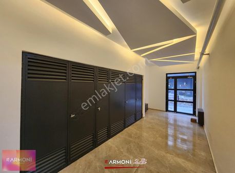 Armoni 2.el'de Haftanın Fırsatı Cadde Cepheli Oturuma Hazır 2+1