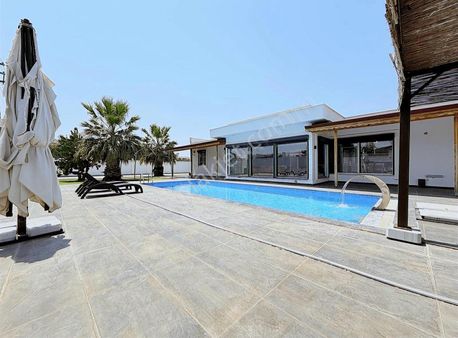 1400 M2 Arsa İçerisinde Tek Katlı Villa