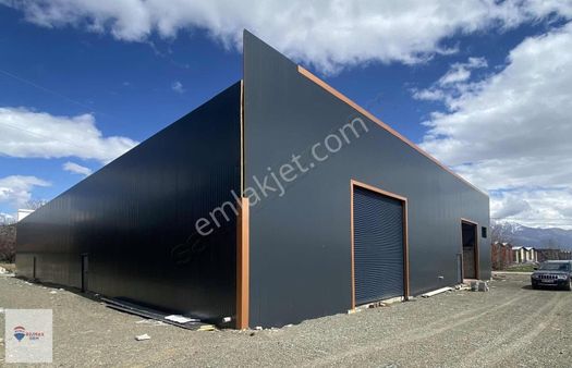 Remax Dem'den 2 Adet Tam Teçhizatlı Fırsat Depo