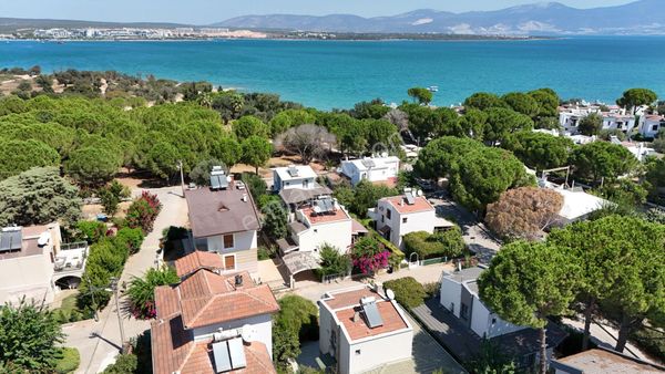 Yeşilkent Plajına 100 Metre Mesafede Tam Müstakil Eşyalı 4+1 Villa