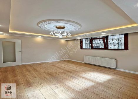 Mehterçeşme'de Parka Yakın 2+1 Dekorlu Satılık Daire