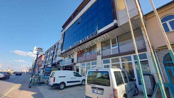 Körfez Fatih Mahallesi E-5 Yanı Satılık 3+1 Ara Kat Daire