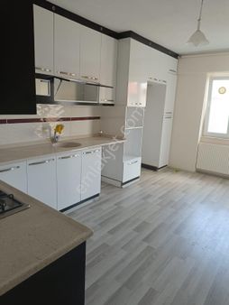 Şok Şok Feslikanda Apart Fiyatına 2+1 103 Metrekare Satılık Daire