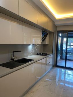 Kemerburgaz Mimar Sinan Mahallesı 3+1 Satılık Bahçe Katı Daire Kemer Suıtes 2 Projesi 210 M2