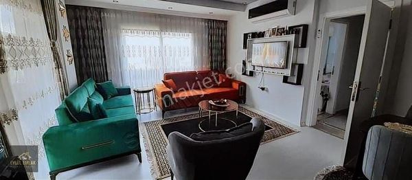 Mumcularda Satılık 2+1 Orta Kat Daire