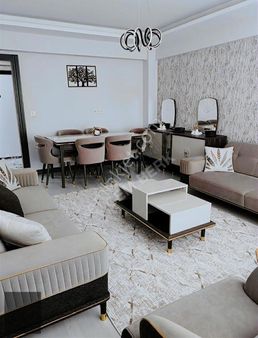 Doğu@batı Gayrimenkulden, Kaynarcada Satılık Lüx 3+1 Daire