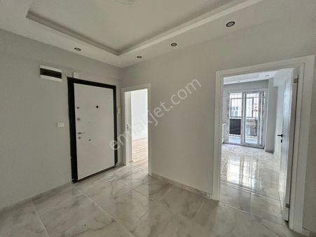 Palmiye'de Satılık 3+1 İçi Full Yapılı Daire
