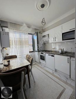 Sultanbeyli Mimarsinan'da 116 M2 3+1 Daire Satılıktır