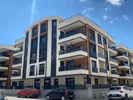 Irmaksudan Altınkum Da Ön Cephe Ara Kat Satılık 2+1 Daire