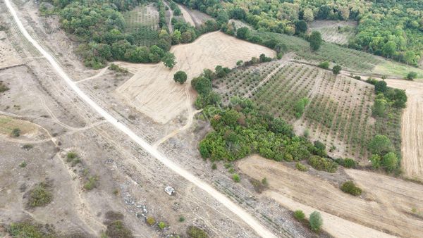 Cb Akademi Kızılcapınar Satılık 2.485 M2 Tarla