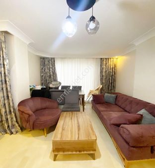 Avcılar Cihangirde 2+1 Ebeveyn Banyolu 12 Yaşında Satılık Daire